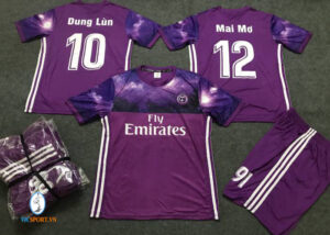 ÁO REAL MADRID TÍM IN CHO KHÁCH
