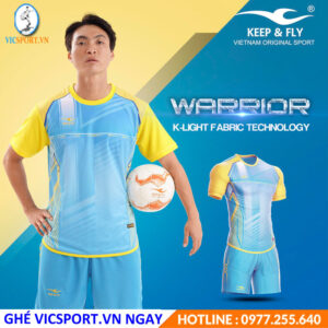 Áo đá banh không logo KeepFly Warrior màu xanh ya
