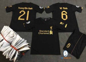 ÁO LIVERPOOL ĐEN IN CHO KHÁCH