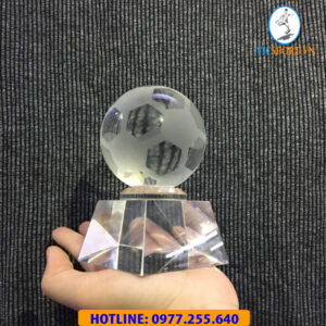 Biểu tượng pha lê hình trái bóng