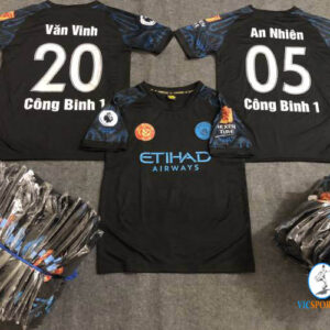 ÁO MAN CITY ĐEN IN CHO KHÁCH