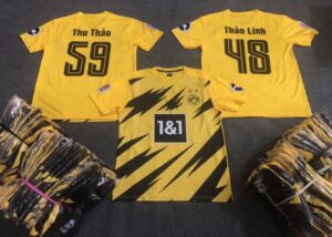 ÁO DORTMUND VÀNG 2020 IN CHO KHÁCH