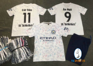 ÁO MAN CITY TRẮNG 2020 IN CHO KHÁCH