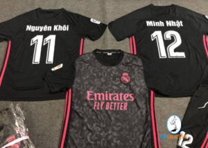 ÁO REAL MADRID ĐEN IN CHO KHÁCH