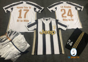 ÁO JUVENTUS SỌC TRẺ EM IN CHO KHÁCH