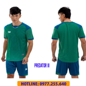ÁO ĐÁ BANH PREDATOR III MÀU XANH LÝ