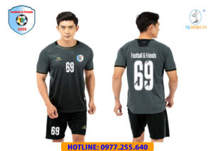 FOOTBALL & FRIENDS CỘNG HÒA