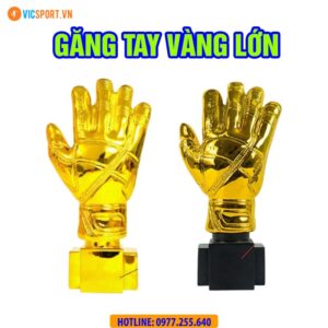 Cúp găng tay vàng lớn